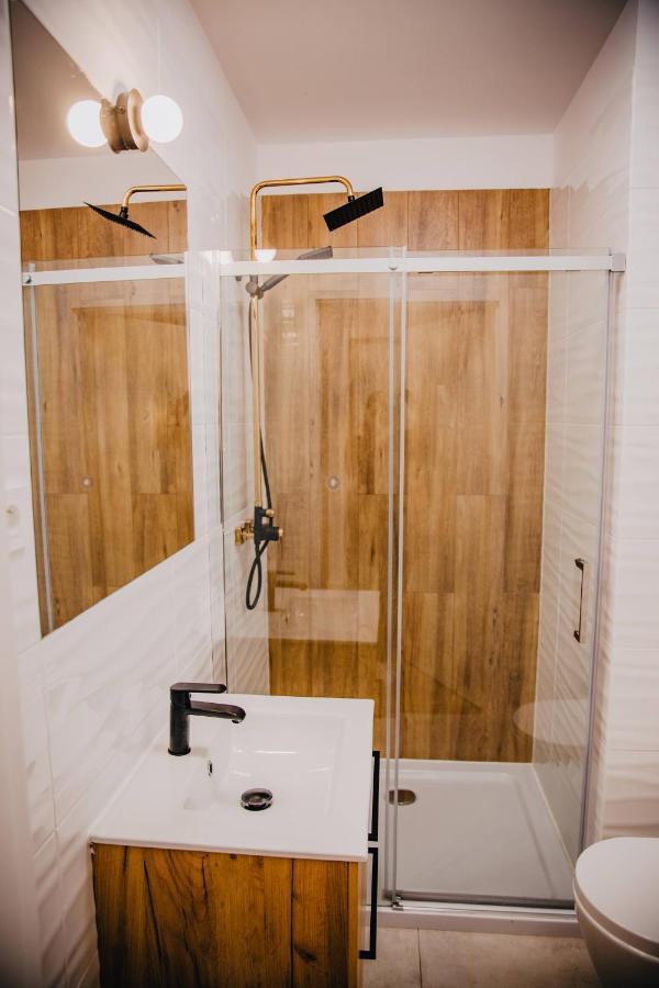 Jbhotels Apartament Premium Plus Szczecin Ngoại thất bức ảnh